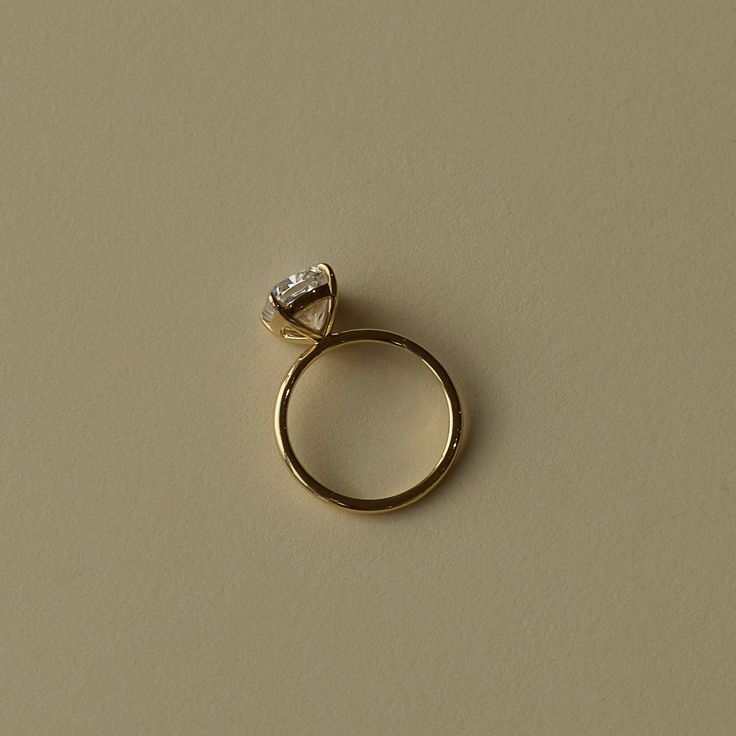 The Exceptional Craftsmanship Behind the Lily Arkwright Diana White Gold Ring