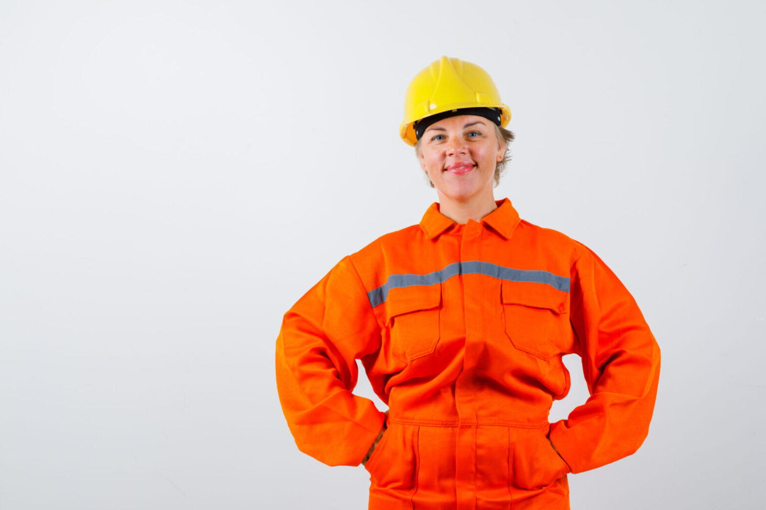 Specifying Safety Jackets for Holiday Installation Crews: What Commercial Decorators and Facility Managers Need to Know