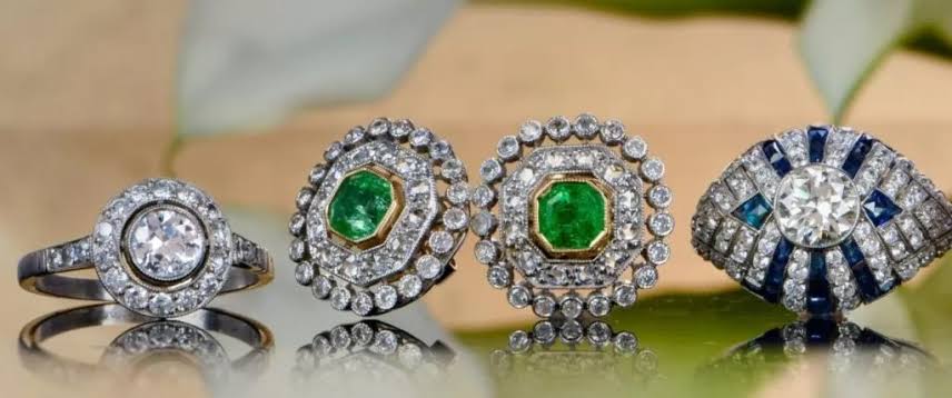 The Enduring Allure of Art Deco Estate Rings: History, Design, and What to Look For
